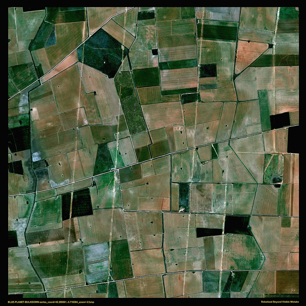 BLUE-PLANET-BULKDOWN-series_coord=42.289501,-5.718384_zoom=-2.jpg / 111x111cm.